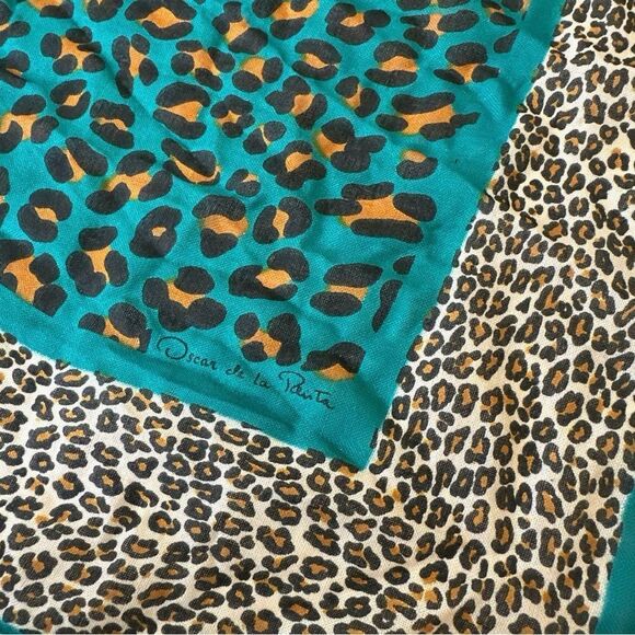 OSCAR DE LA RENTA Leopard Print Scarf - Picture 6 of 6